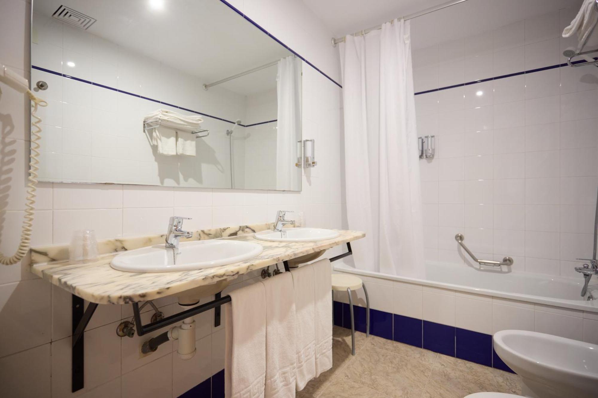 De Hotel 3*